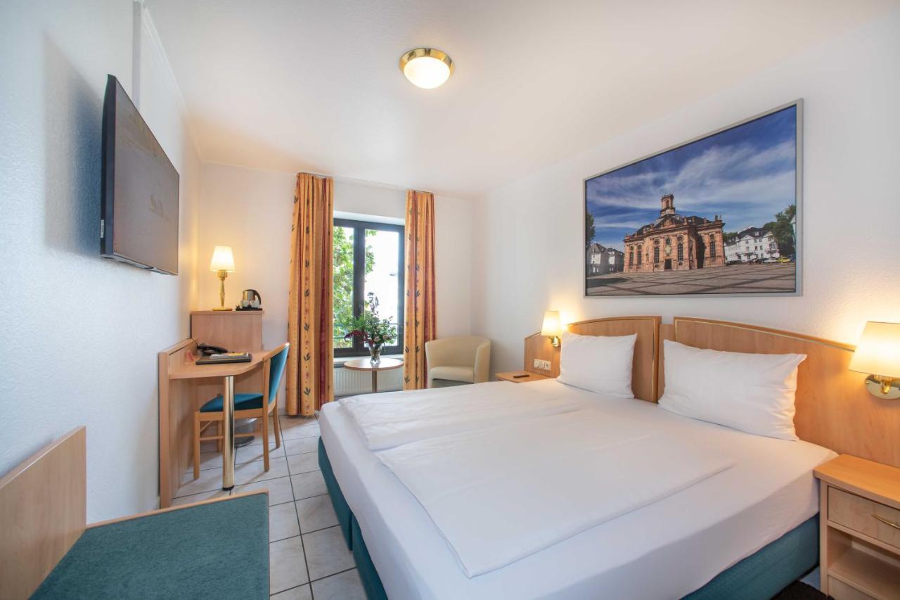 Uno Hotel Posthof Saarlouis Eksteriør bilde