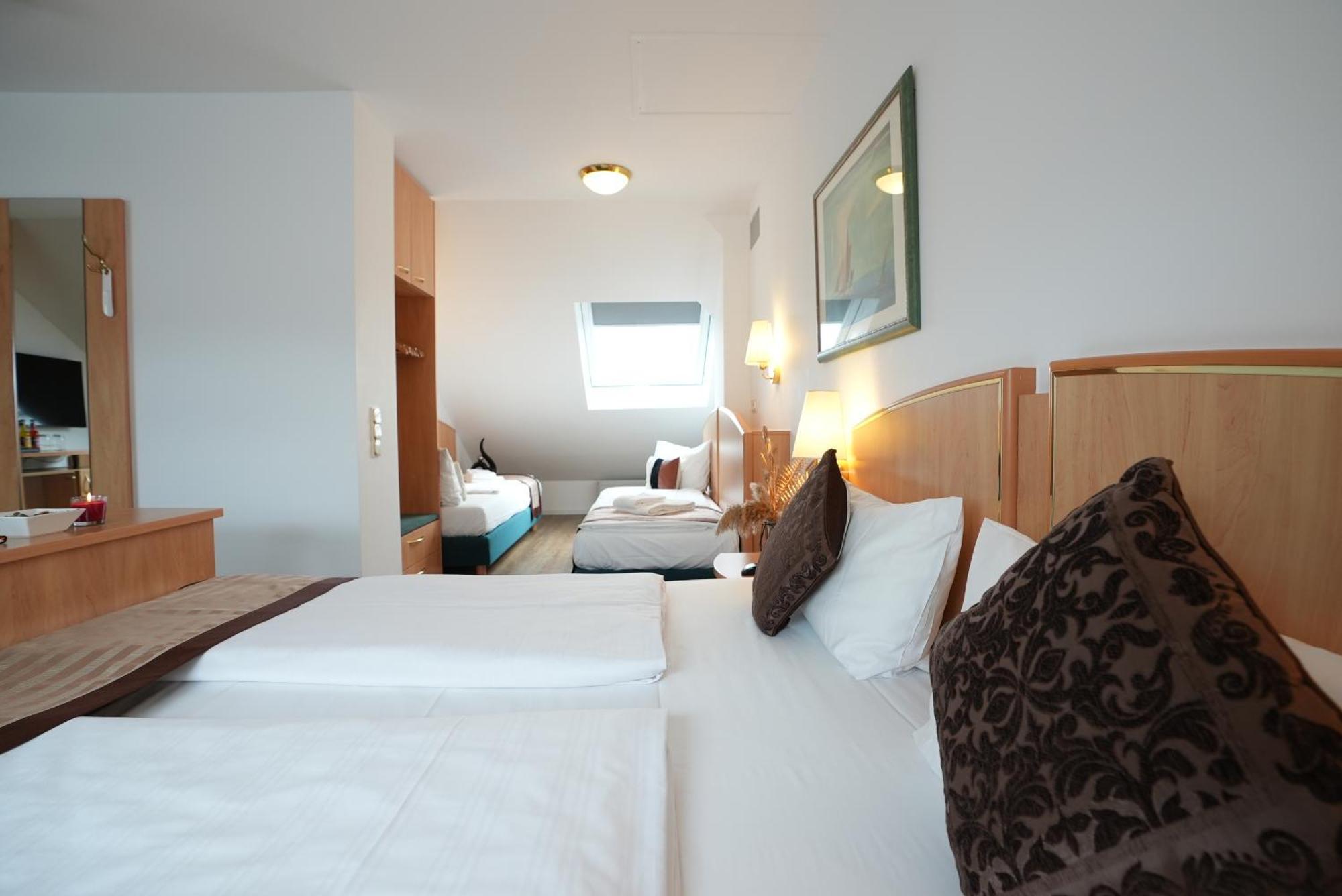 Uno Hotel Posthof Saarlouis Eksteriør bilde