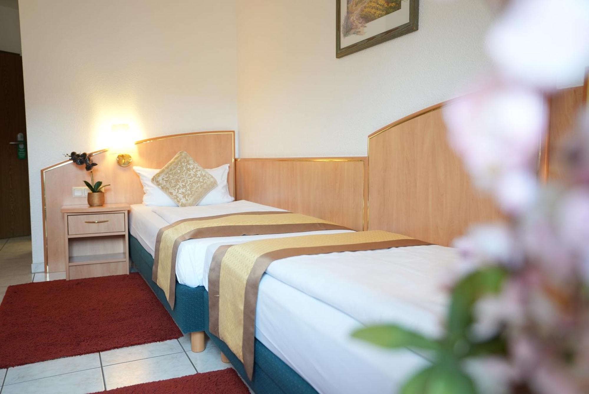 Uno Hotel Posthof Saarlouis Eksteriør bilde