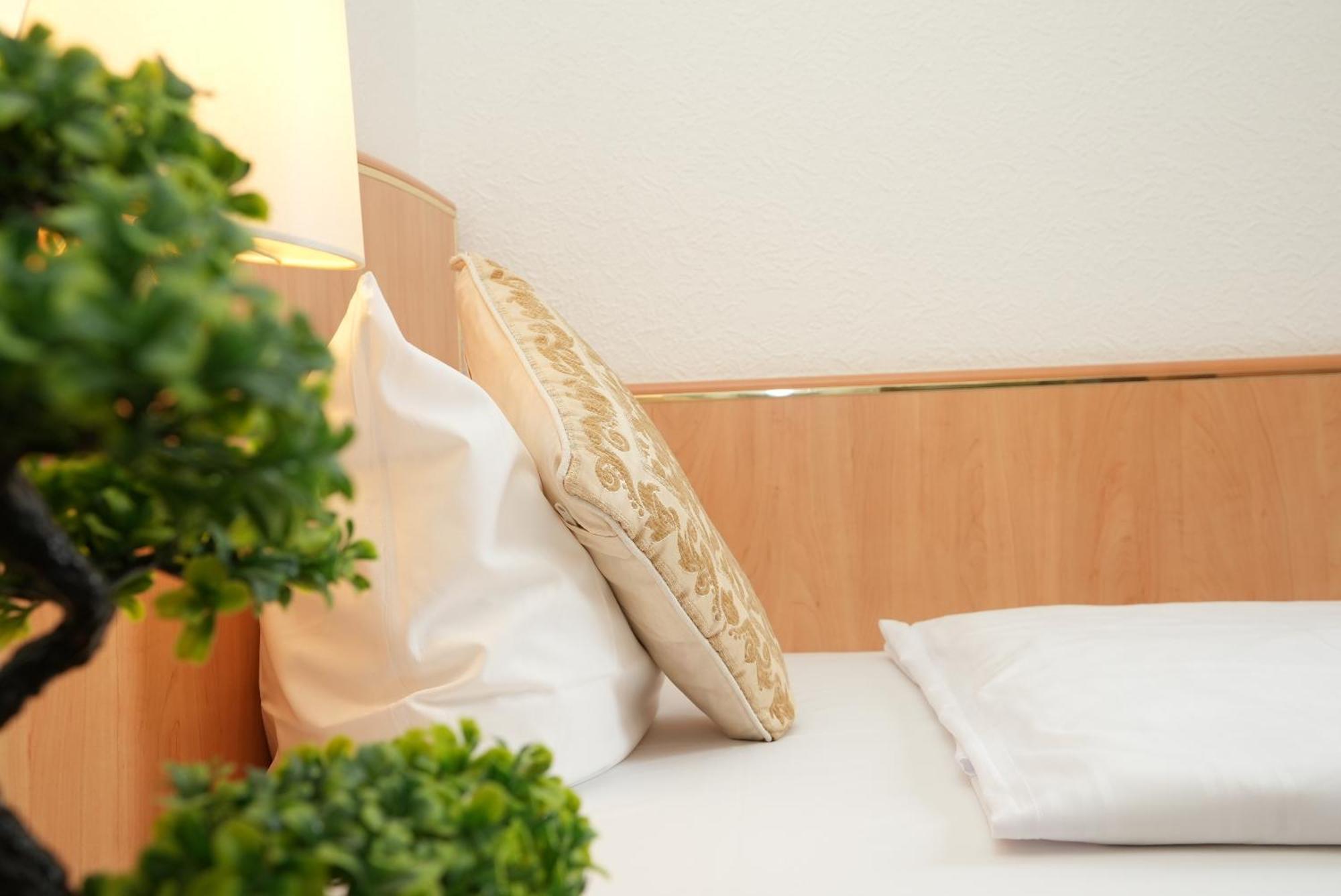 Uno Hotel Posthof Saarlouis Eksteriør bilde